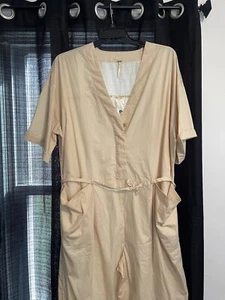 NUOVO Free People Tan Khaki tuta donna taglia L manica corta pezzo unico - Foto 1 di 6