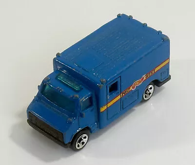 RARE Vintage 1998 Hot Wheels Downtown Center Playset Post Office Ambulance Truck - Image 1 of 4