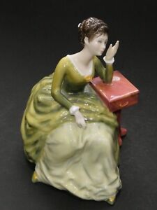 Fantastic Royal Doulton Figurine Carolyn H N 2974 1982 