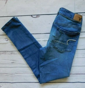 Jeans skinny jegging super elasticizzati lavaggio medio American Eagle - taglia 6 - Foto 1 di 3