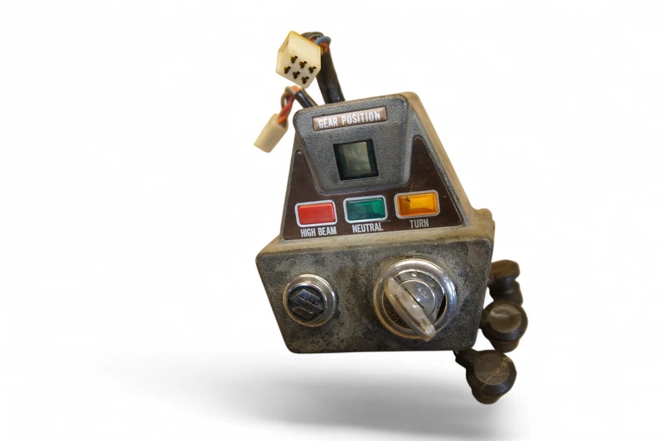 Interruptor llave luces ficticias Suzuki GT750 GT 750 S86 *AH48 Foto 1 de 4