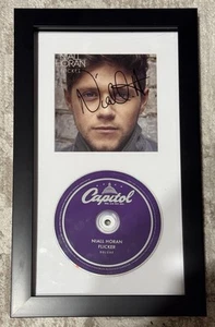 NIALL HORAN SIGNIERTE FLACKERNDE CD im RAHMEN - BECKETT COA ONE DIRECTION - Bild 1 von 5