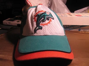 REEBOCK NFL BRAND: MIAMI DOLPHINS FOOTBALL HAT - Picture 1 of 7