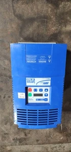Lenze ac tech VFD, 20 HP, 15 kw, 480 volt - Picture 1 of 4