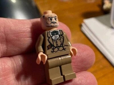 LEGO Professor Henry Jones Sr Minifigura Indiana Jones Sin Casco iaj002 Foto 1 de 4