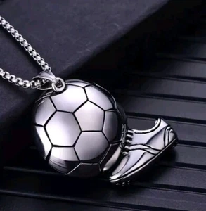 FOOTBALL CHAIN UNISEX CHRISTMAS BIRTHDAY PARTYS GIFT STUNNING ADULT KID UKSELLER - Picture 1 of 3