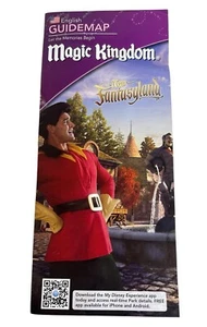 Magic Kingdom Guide Map 2013 English Fantasyland Disney Brochure Ephemera - Picture 1 of 2