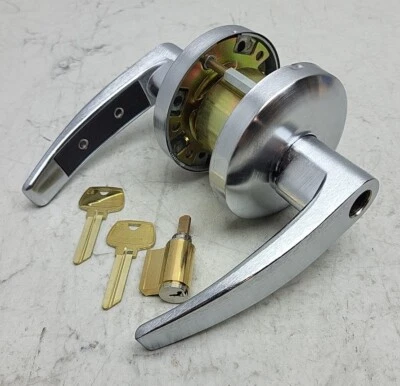 Fechadura de porta com chave estilo alavanca maçaneta de porta acabamento em níquel escovado  - Imagem 1 de 4