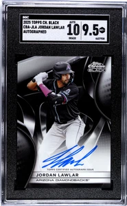 2025 Topps Chrome Black Jordan Lawlar Auto. SGC 9,5 - Foto 1 di 2