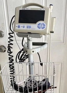 CasMed CAS740 Max NIBP PATIENT Monitor & Extra Accessories - Picture 1 of 14