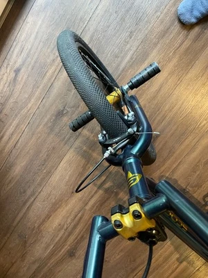 BMX von Scool metallic grün 20 Zoll guter Zustand - Bild 1 von 4