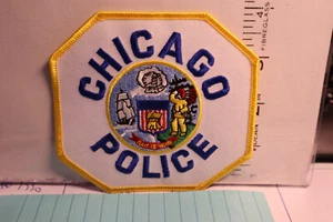 police patch CHICAGO POLICE ILLINOIS BLAUER SCHRIFTZUG UND GELBE RÄNDER - Bild 1 von 1