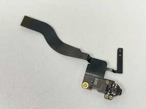 Conector de placa de audio genuino Apple MacBook Pro 13" A2338 2020 con cable 821-02673-A - Imagen 1 de 3