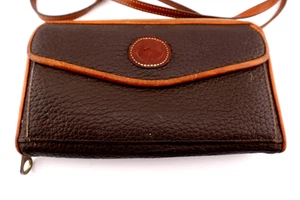 Vintage DOONEY & BOURKE Brown Leather Zip Along Wallet/Purse Made in USA - Picture 1 of 4