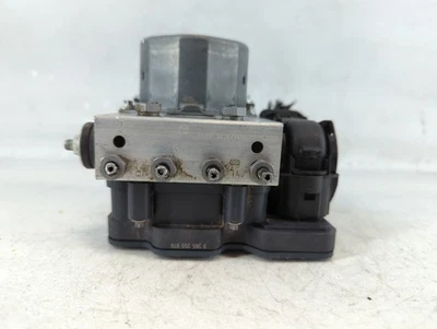 Módulo de control de bomba ABS KUP8H Mercedes-Benz Cla250 2016-2019 Foto 1 de 4