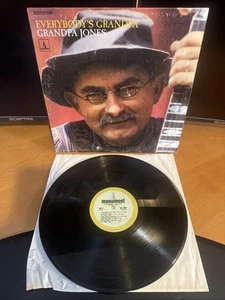 GRANDPA JONES Monument SLP 18083 STEREO EVERYBODY'S GRANDPA B6 EX - Picture 1 of 2