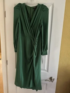 NWT Maggie London Dress Women’s Size 12 Green V-neck Bubble Crepe, Shirring - Picture 1 of 14