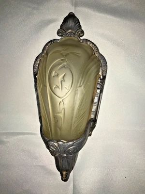 Aplique de pared antiguo vintage Art Deco/Art Nouveau ámbar pantalla deslizante interruptor de levitón Foto 1 de 4