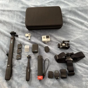 GoPro HERO7 Black Waterproof Action Camera Bundle 128GB Bundle White - Picture 1 of 9