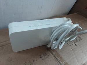 Apple MAC Mini 110W AC Adaptor Mains Power Supply White A1188 - Picture 1 of 2