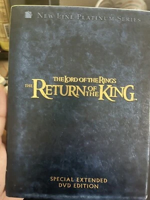 The Lord of the Rings: The Return of the King: Special Edition DVD Set - Image 1 of 4