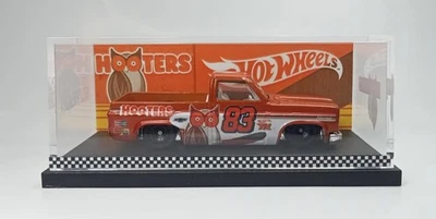 Silverado Hooters Edition Orange Mandarin Ver1 1 de 1/RR Hot Wheels Custom 83 Foto 1 de 3