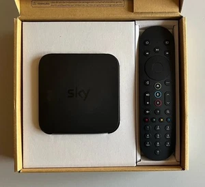 SKY Q MINI TV BOX/RECEIVER (IP061) IP061-eb-ant-DE - Bild 1 von 3