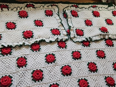 Manta rosa Navidad ganchillo a mano 3D y 2 fundas de almohada a juego ROJO BLANCO VERDE Foto 1 de 4