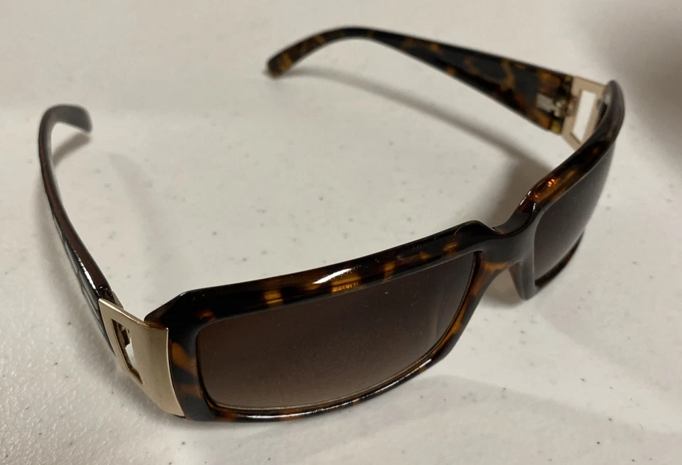 Gafas de sol KENNETH COLE REACTION KC1059 marco tortuga marrón desvanecimiento degradado lentes Foto 1 de 4