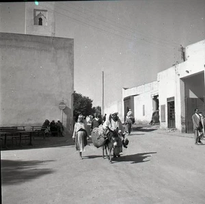 FEZ c. 1950 - Négatif 6x6 Ruer de la Ville Maroc - OST 12 - Picture 1 of 1