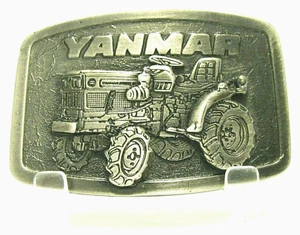 Hebilla de cinturón de peltre tractor YANMAR especificaciones publicidad fundida granja coleccionable - Imagen 1 de 2