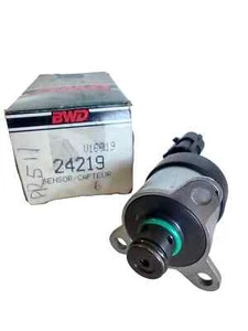 NEW Fuel Injection Pressure Regulator BWD BOSCH 24219 (Made in Germany) - Bild 1 von 7