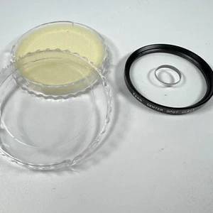 Unbranded Centre Spot 52mm Camera Lens Filter in Case - Picture 1 of 5