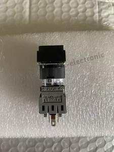1PC  Push button switch   AH164-TL5G11E3 - Picture 1 of 3