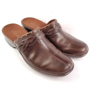 Clarks Clogs Mules Shoes Brown Leather Womans Size 9.5M Slip-ons Studded Nice