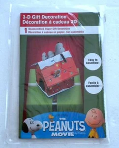 NUOVO THE PEANUTS MOVIE 3D NATALE regalo decorazione SNOOPY sulla casa del cane - Foto 1 di 2