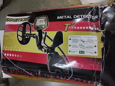 Teknetics T2 Metal Detector - Image 1 of 4