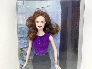 2012 Mattel Pink Label The Twilight Saga Esme Barbie #X8247 New NRFB - Picture 1 of 5