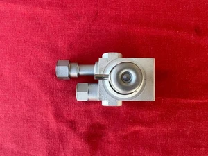 OEM Fuel Pressure Regulator PR4003 for Buick Cadillac Chevrolet Century 87-94 - Picture 1 of 4