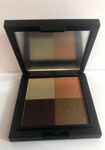 BORGHESE ECLISSARE NEW Eye Shadow Palette Quad “Captivate”  0.246 /7g - Picture 1 of 3