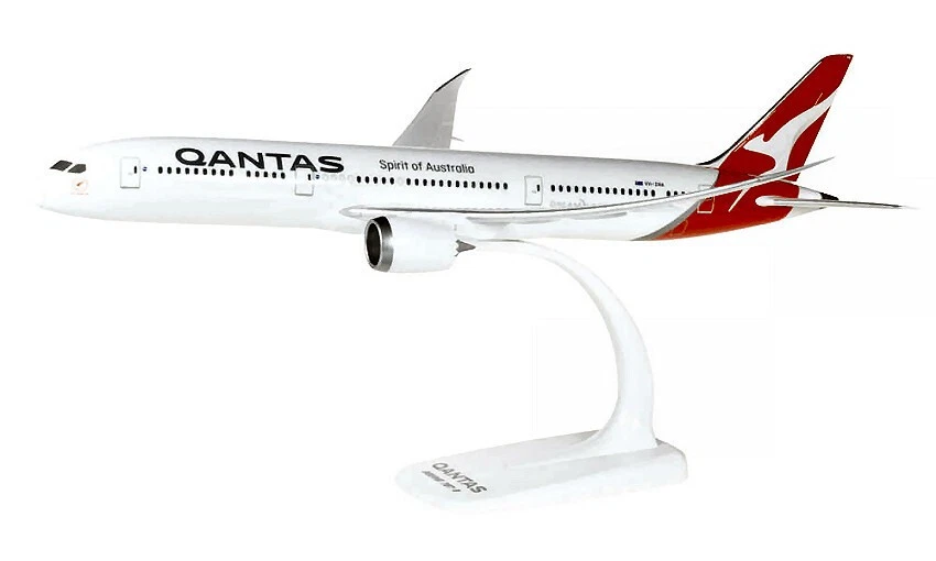 BOEING 787-900 QANTAS 1:200 - Immagine 1 di 1