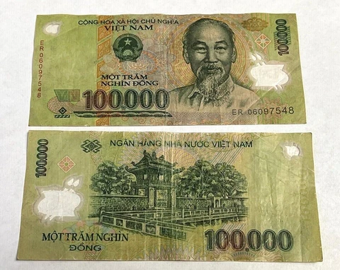 100,000 VIETNAM DONG Polymer Banknote, 100K VND Viet Nam Travel Cash Cover