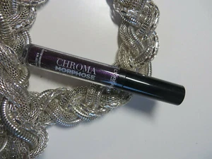 Loreal CHROMA MORPHOSE Glitter Pressed Lipstick 04 DEEP VENOM - Bild 1 von 3