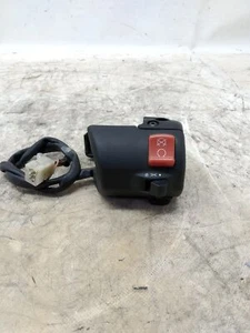 COMMUTATORE LUCI DESTRO PER APRILIA SCARABEO 200 ROTAX DEL 2002 (e48339) - Imagen 1 de 4