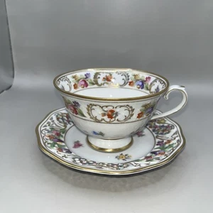Schumann Baviera Germania CHATEAU Dresda tazza floreale e piattino reticolato; tazza da tè - Foto 1 di 10