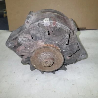 Б/у 1969 Oldsmobile 442 Cutlass Vista GM Delco Remy генератор 1100777 9F4 55A - Изображение 1 из 4