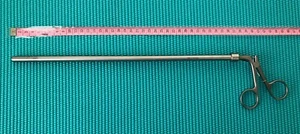 V. Mueller Laparoscopic Spoon Cup Grasper 10mm x 35cm LA8277 - Picture 1 of 6