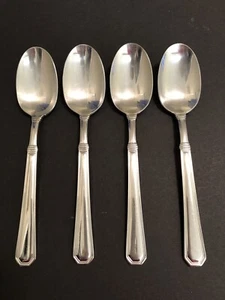 4 cucchiaini da zuppa ovale Pfaltzgraff Providence in acciaio inox lucido Made in Korea - Foto 1 di 4