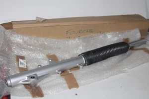 FOURCHE DROITE pour TRIUMPH TIGER 955i .ref: T2042432 * NEUF ORIGINAL - Imagen 1 de 6