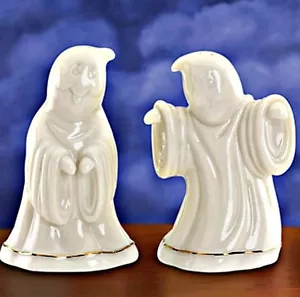 Lenox Scary and Sweet Ghost Salt and Pepper Set NIB - Picture 1 of 1